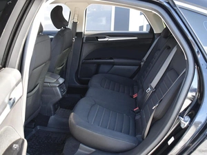 Седан Ford Mondeo 2016 года, 1540000 рублей, Краснодар