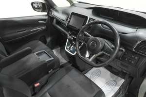 Минивэн Nissan Serena 2017 года, 2119000 рублей, Новокузнецк