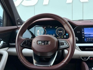 Внедорожник Geely Monjaro 2023 года, 3121000 рублей, Ижевск