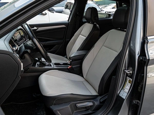Седан Volkswagen Jetta 2019 года, 1970000 рублей, Краснодар