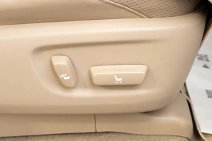 Внедорожник Toyota Land Cruiser Prado 2010 года, 3389000 рублей, Барнаул