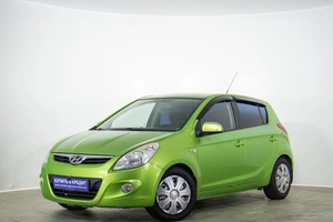 Хетчбэк Hyundai i20 2010 года, 649000 рублей, Оренбург