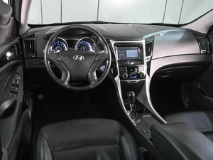 Седан Hyundai Sonata 2012 года, 1249000 рублей, Аксай