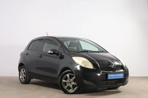 Хетчбэк Toyota Vitz 2008 года, 699000 рублей, Новосибирск
