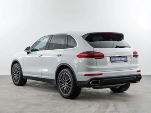 Внедорожник Porsche Cayenne 2015 года, 3698999 рублей, Москва