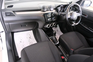 Хетчбэк Suzuki Swift 2018 года, 1189000 рублей, Омск