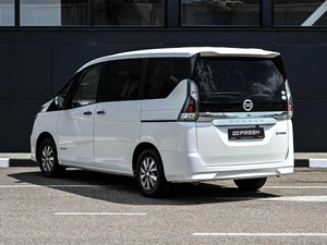 Минивэн Nissan Serena 2018 года, 1867030 рублей, Кирилловка