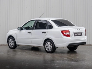 Седан ВАЗ (LADA) Granta 2019 года, 680000 рублей, Краснодар