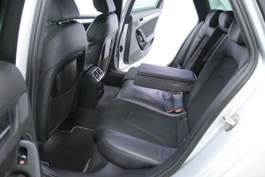 Седан Audi A4 2010 года, 1198000 рублей, Солонцы