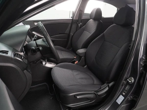 Седан Hyundai Solaris 2016 года, 999000 рублей, Воронеж