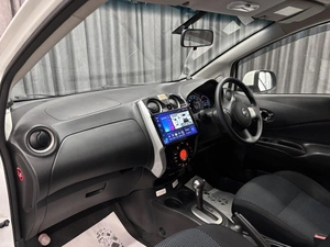 Хетчбэк Nissan Note 2014 года, 880000 рублей, Красноярск