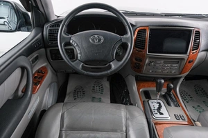 Внедорожник Toyota Land Cruiser 2004 года, 2699000 рублей, Красноярск