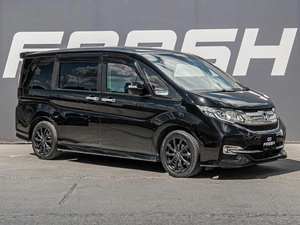 Минивэн Honda Stepwgn Spada 2015 года, 1765000 рублей, Краснодар