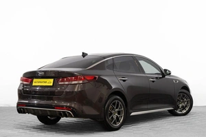Седан Kia Optima 2017 года, 1699000 рублей, Барнаул