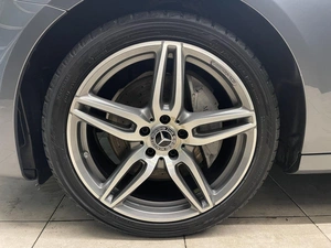 Седан Mercedes-Benz E-класс 2020 года, 4000000 рублей, Красноярск