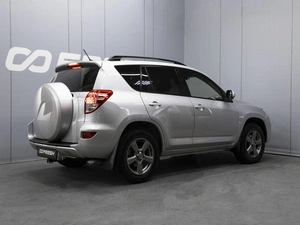 Внедорожник Toyota RAV4 2012 года, 1470000 рублей, Омск
