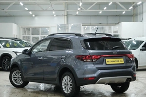Хетчбэк Kia Rio X-Line 2019 года, 1699000 рублей, Омск