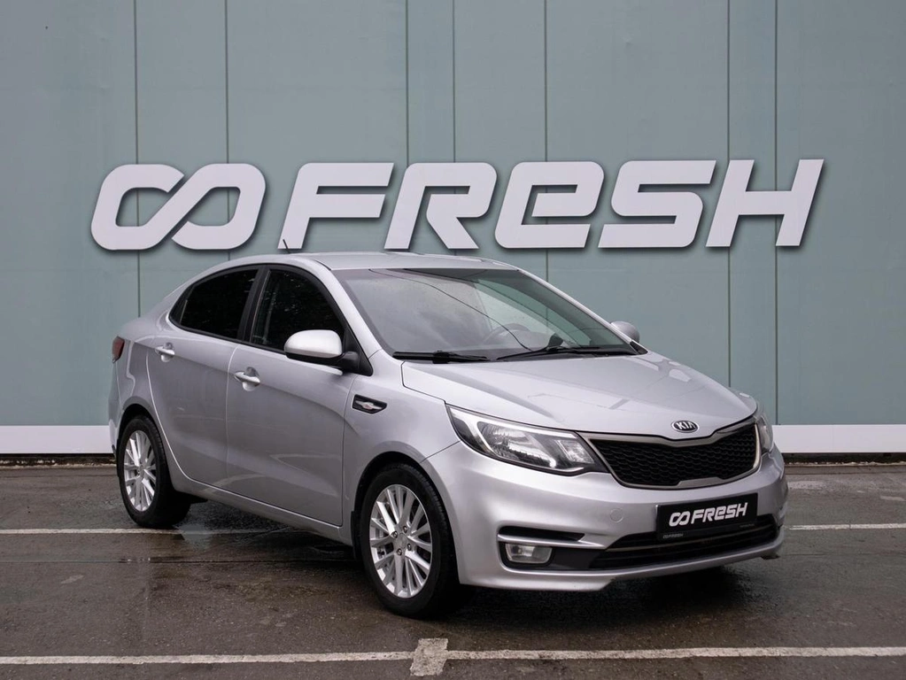 Седан Kia Rio 2016 года, 999000 рублей, Большой Сочи