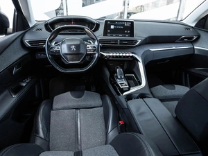 Внедорожник Peugeot 5008 2018 года, 1687000 рублей, Ставрополь