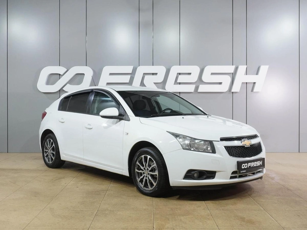 Хетчбэк Chevrolet Cruze 2012 года, 829000 рублей, Воронеж
