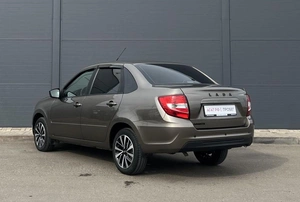 Седан ВАЗ (LADA) Granta 2024 года, 966000 рублей, Солонцы