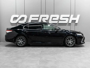 Седан Toyota Camry 2021 года, 2899000 рублей, Тюмень