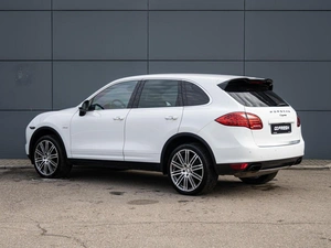 Внедорожник Porsche Cayenne 2012 года, 2610000 рублей, Краснодар