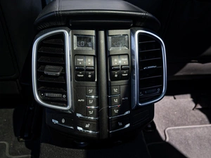 Внедорожник Porsche Cayenne S 2015 года, 5460000 рублей, Краснодар