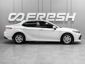 Седан Toyota Camry 2019 года, 2699000 рублей, Тюмень