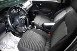 Седан Volkswagen Polo 2011 года, 549000 рублей, Сургут