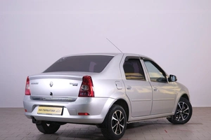 Седан Renault Logan 2012 года, 569000 рублей, Омск