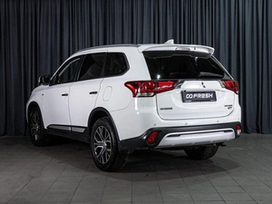 Внедорожник Mitsubishi Outlander 2019 года, 3559000 рублей, Волгоград