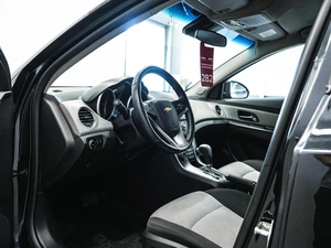 Хетчбэк Chevrolet Cruze 2012 года, 750000 рублей, Красноярск