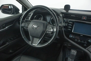 Седан Toyota Camry 2020 года, 2399000 рублей, Пермь