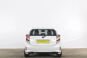 Хетчбэк Toyota Aqua 2017 года, 1339000 рублей, Тюмень