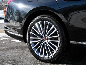 Седан Hongqi H9 2021 года, 3450000 рублей, Волгоград