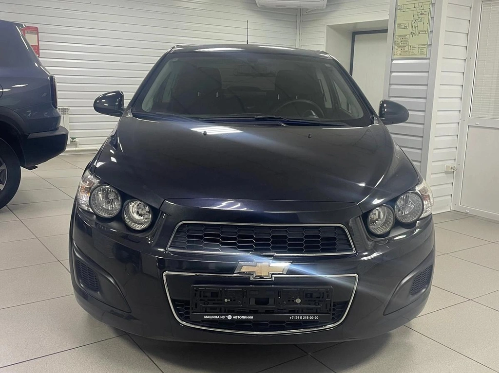 Седан Chevrolet Aveo 2013 года, 675000 рублей, Ачинск