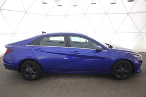 Седан Hyundai Elantra 2021 года, 1995000 рублей, Орёл