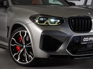 Внедорожник BMW X4 M 2019 года, 5390000 рублей, Красный Пахарь