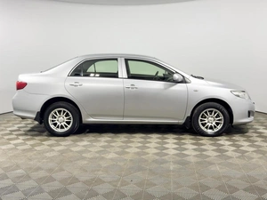 Седан Toyota Corolla 2010 года, 985200 рублей, Казань