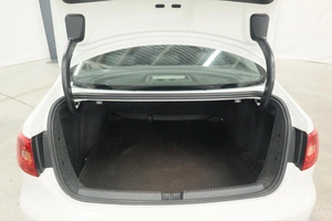 Седан Volkswagen Jetta 2014 года, 1255000 рублей, Курск