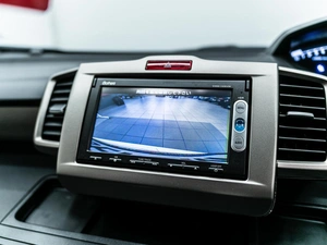 Минивэн Honda Freed 2013 года, 1199000 рублей, Красноярск