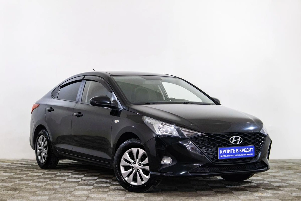 Седан Hyundai Solaris 2021 года, 1489000 рублей, Сургут