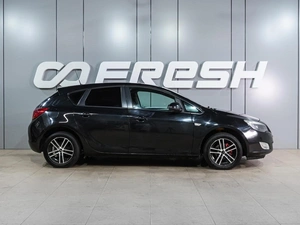 Хетчбэк Opel Astra 2011 года, 549000 рублей, Воронеж