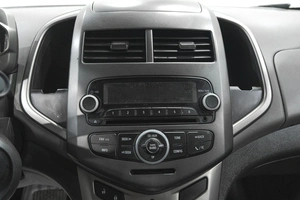 Седан Chevrolet Aveo 2013 года, 769000 рублей, Новокузнецк