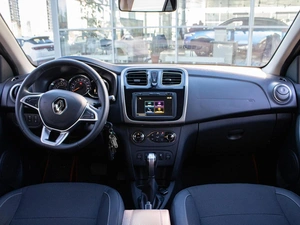 Седан Renault Logan Stepway 2021 года, 1379000 рублей, Петрозаводск