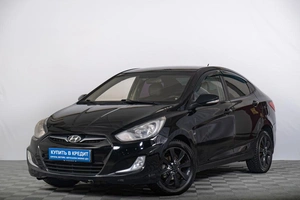 Седан Hyundai Solaris 2013 года, 729000 рублей, Томск