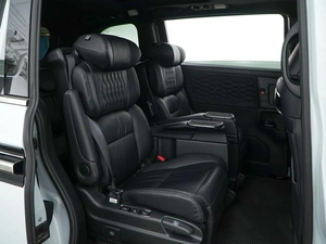 Минивэн Honda Elysion 2023 года, 4770055 рублей, Москва