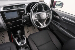 Хетчбэк Honda Fit 2018 года, 1229000 рублей, Красноярск