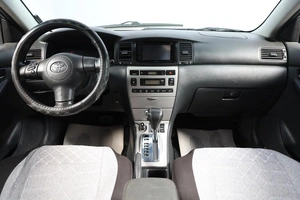 Хетчбэк Toyota Corolla 2006 года, 669000 рублей, Новосибирск